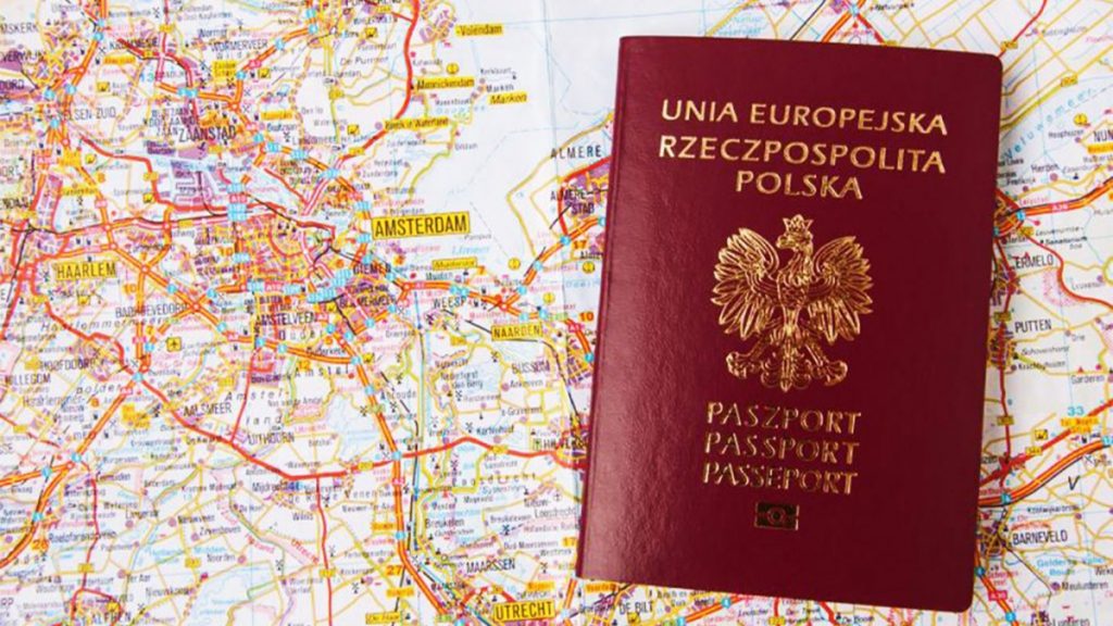 Polish passport